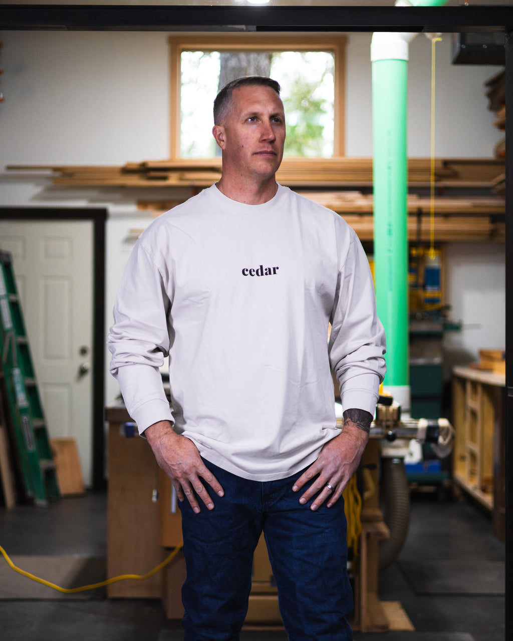 Micro Cedar Premium L/S T - Bone