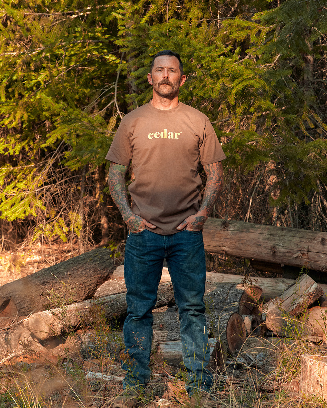 Logo T-Shirt - Walnut
